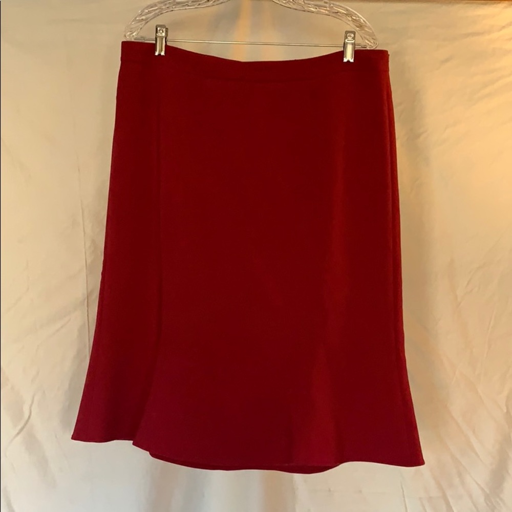 Classic style business skirt, midi